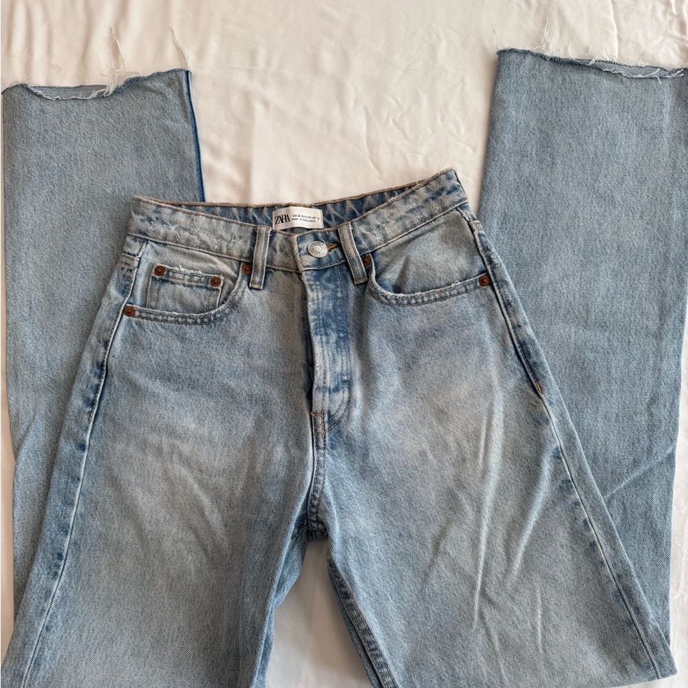 Zara Women's Sky Blue Straight Leg Jeans